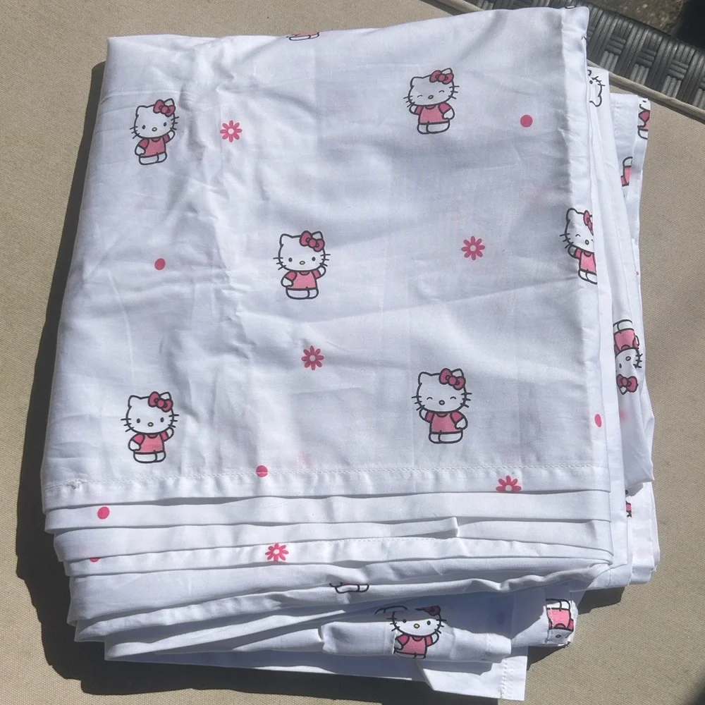 SANRIO Hello Kitty Full Size Flat Sheet